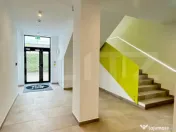 Hala cu inaltime generoasa, parter, acces asfalt 