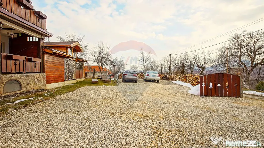 Cabana la Flo, 8 cam,P + M, teren 888 mp oportunitate de ...
