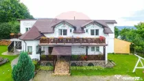 Cabana la Flo, 8 cam,P + M, teren 888 mp oportunitate de ...