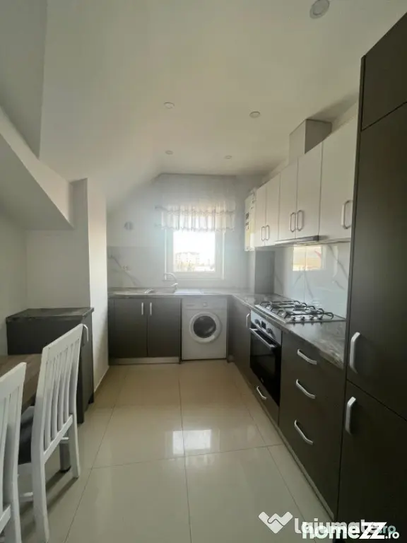 Apartament 3 camere , bloc nou , Radauti