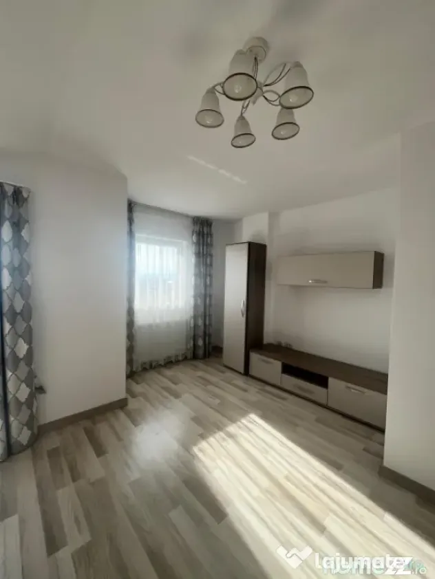 Apartament 3 camere , bloc nou , Radauti