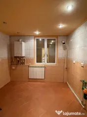 Apartament 3 camere.Centrala termica,Boxa la subsol.Metrou in apropier