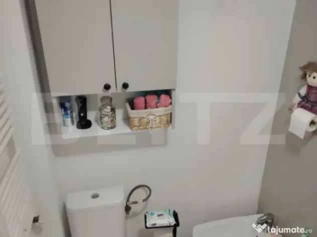 Apartament 2 camere cu curte, complet renovat & mobilat –