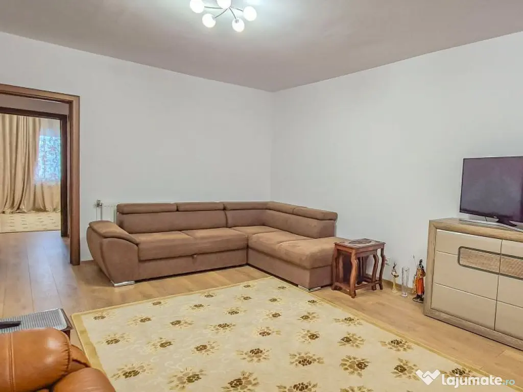 Apartament Spațios de 2 Camere | Zona Răcădău | 2 Bă...