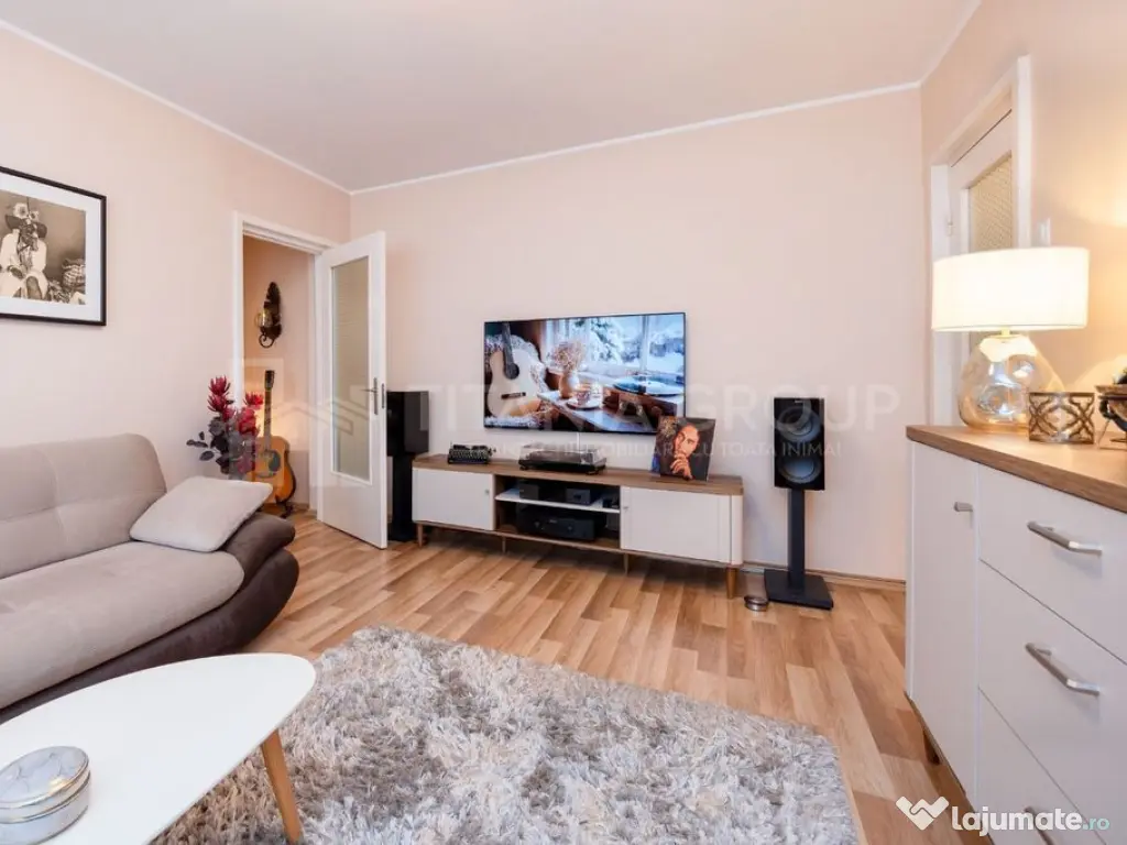 Apartament modern cu 3 camere, etaj 1, comision 0 - Zona ...