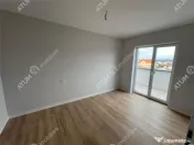Apartament la cheie cu 3 camere si balcon zona Pictor Brana 