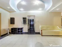 3 camere Unirii decomandat, et. 1, metrou,