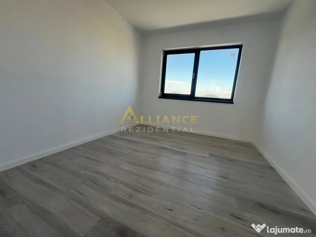 Vila individuala cu 4 camere / 2 bai / Pompa de caldura