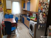 Apartament 3 camere et 3, Plopilor