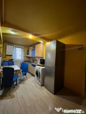 Apartament 3 camere et 3, Plopilor 
