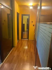 Apartament 3 camere et 3, Plopilor 