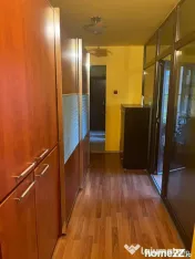 Apartament 3 camere et 3, Plopilor 