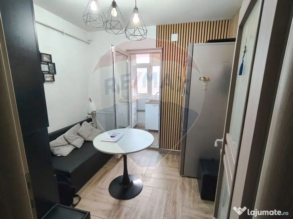 Apartament 2 camere zona Triaj Craiovita