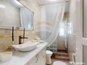 Casă/Vilă individuală | P+E+M | Teren 1075 mp | Cristian 