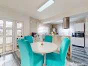 Casă/Vilă individuală | P+E+M | Teren 1075 mp | Cristian 