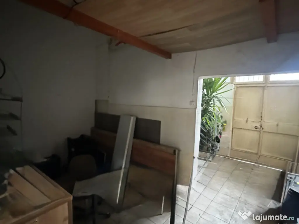 Spațiu comercial, 146 mp, zona Centru