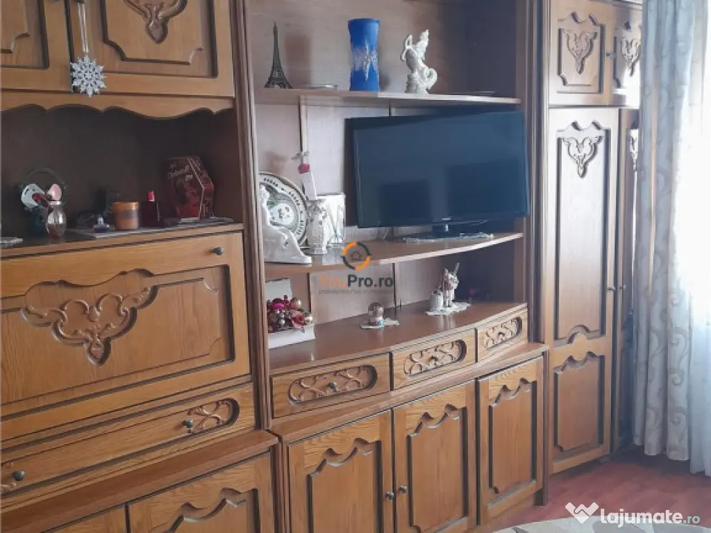 Apartament Etaj 2 zona Sagului