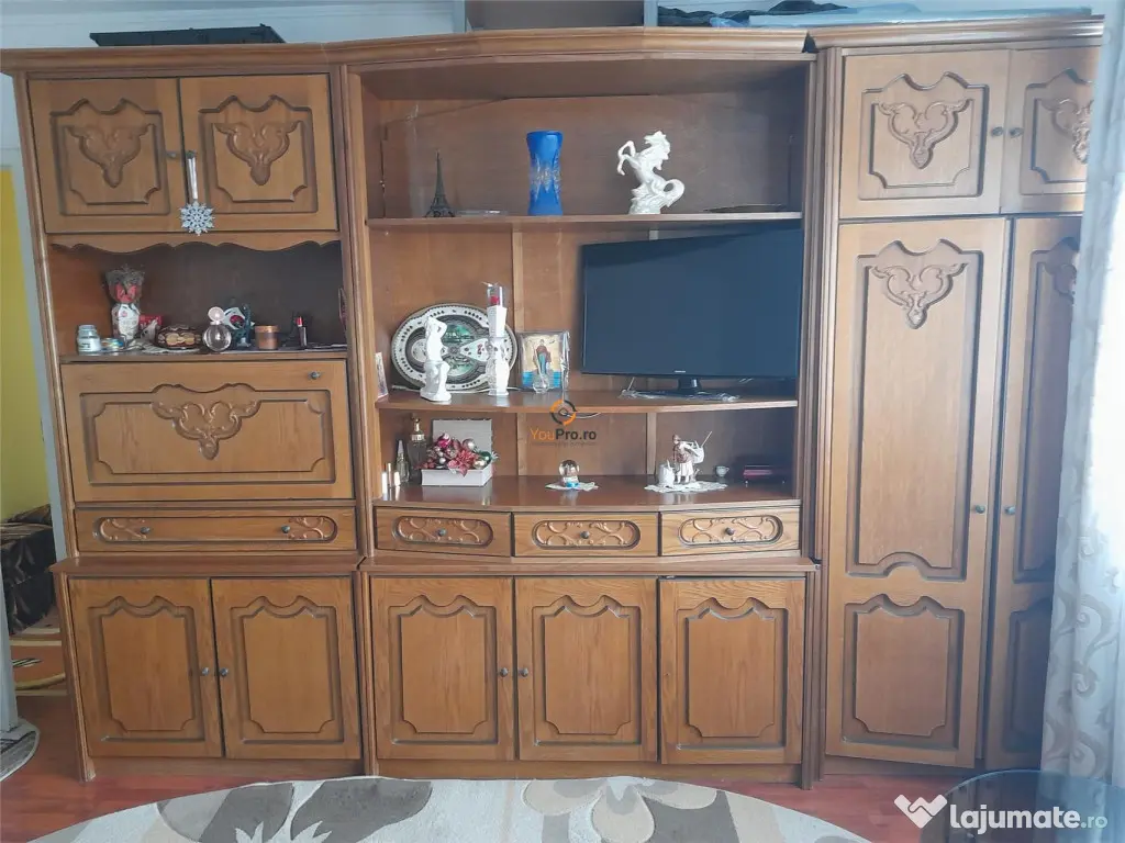 Apartament Etaj 2 zona Sagului