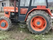 Tractor Universal U445 DTC 
