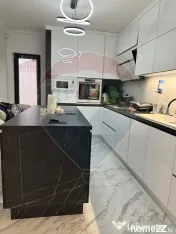 Casă / Vilă cu 6 camere de vânzare 