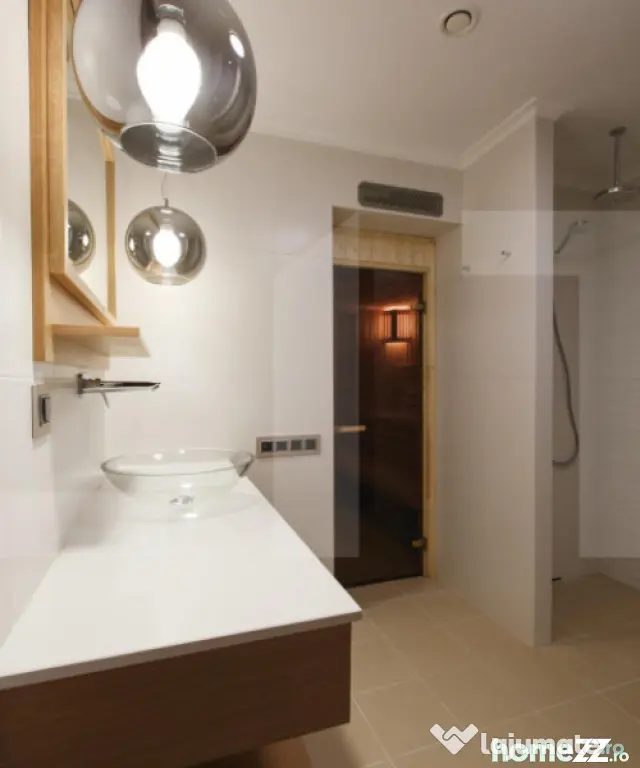 Casa individuala premium cu piscina exterioara - Rediu (Cluj)