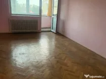 Apartament cu 3 Camere Semidecomandate Zona Ultracentral