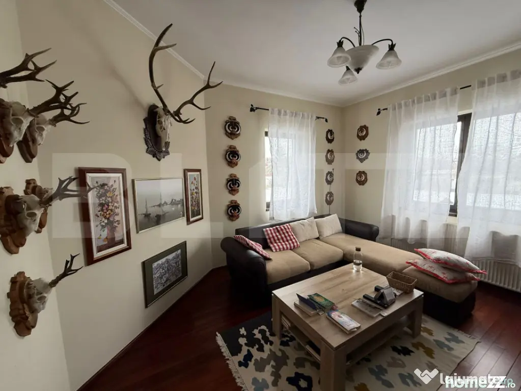 Casa individuala de lux, 410 mp + teren 2760 mp - Campina Mu - Campina (Prahova)