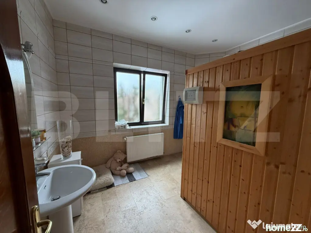 Casa individuala de lux, 410 mp + teren 2760 mp - Campina Mu - Campina (Prahova)