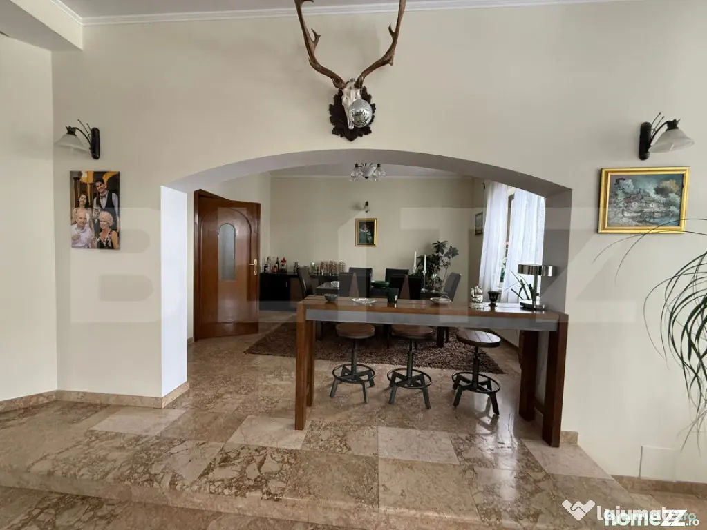 Casa individuala de lux, 410 mp + teren 2760 mp - Campina Mu - Campina (Prahova)
