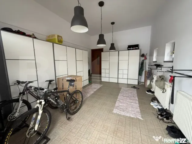 Casa individuala de lux, 410 mp + teren 2760 mp - Campina Mu - Campina (Prahova)
