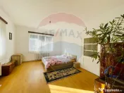 Apartament spațios la casă – 2 camere + balcon | Laza... 