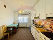 Apartament spațios la casă – 2 camere + balcon | Laza... 