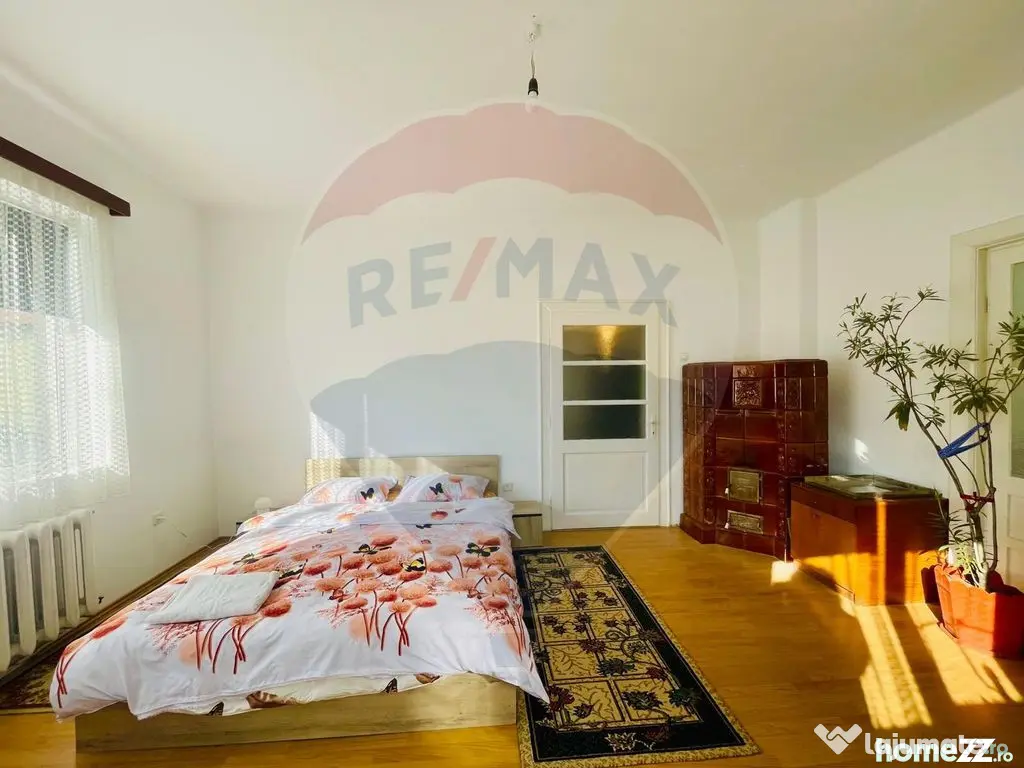 Apartament spațios la casă – 2 camere + balcon | Laza...