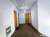 Casă / Vilă cu 5 camere de vânzare 