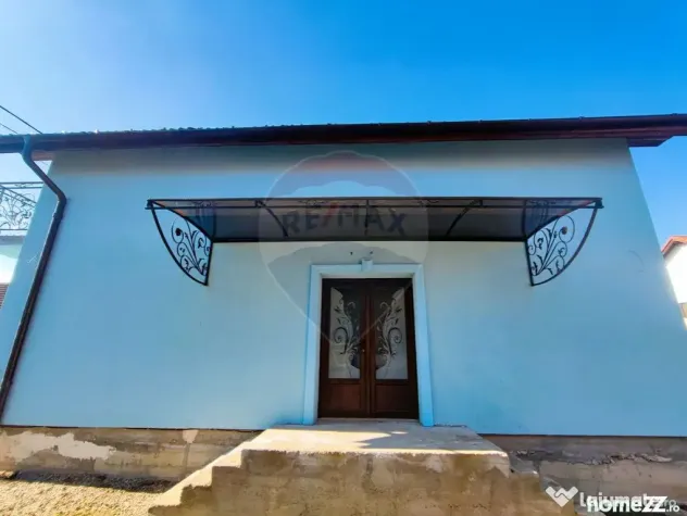 Casă / Vilă cu 5 camere de vânzare