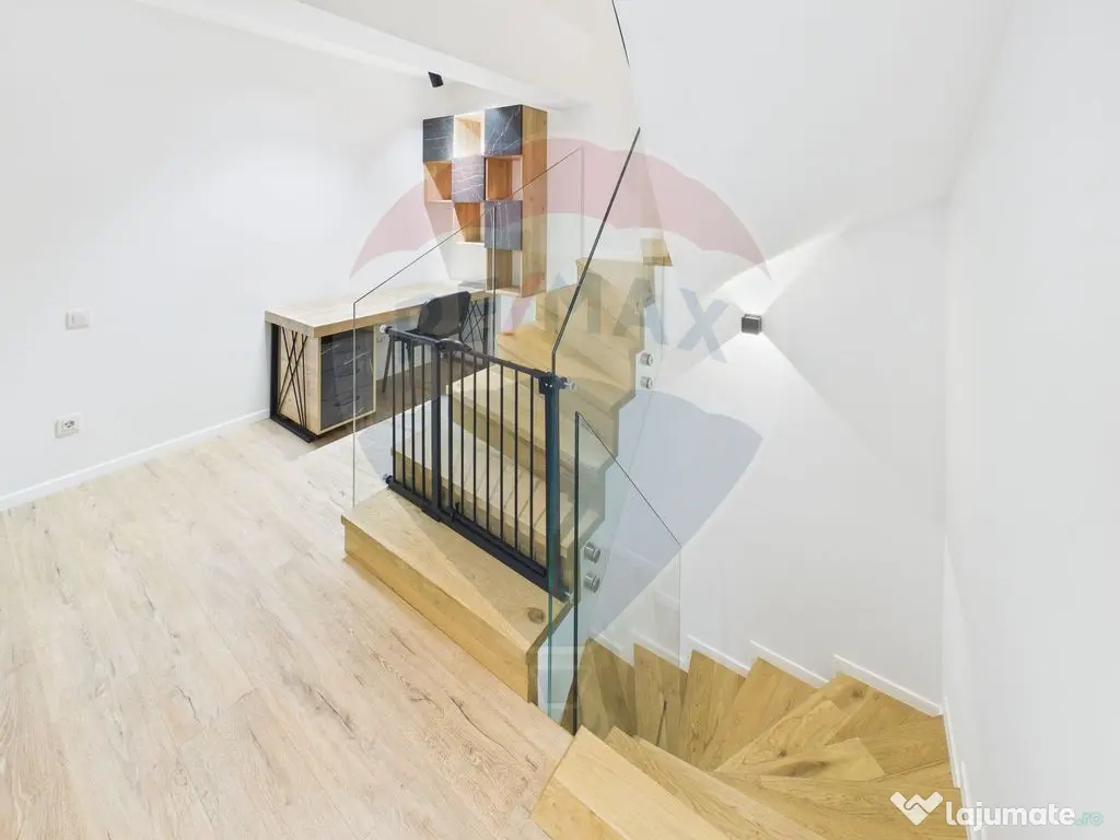 Inchiriere duplex premium 2 camere | Terasa 30mp | Parcar...