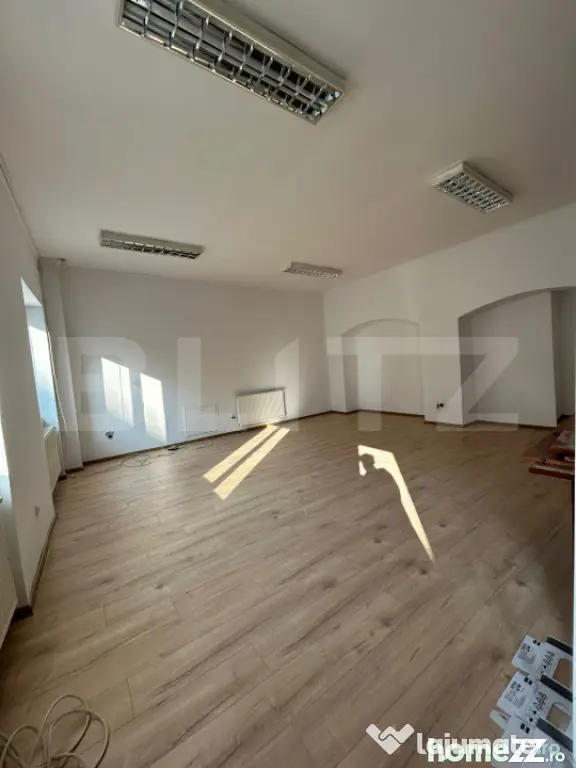 BLITZ oferă spre închiriere 3 camere în cadrul unui spaț - Targu Mures (Mures)
