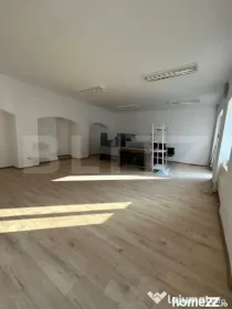 BLITZ oferă spre închiriere 3 camere în cadrul unui spaț