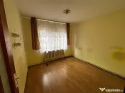 Dobrogei, 2 camere, decom., etaj 1 