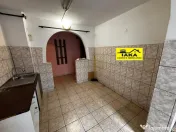 Dobrogei, 2 camere, decom., etaj 1 