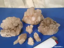 Flori de mina roci minerale pietre semipretioase