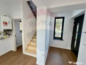 Casă / Vilă cu 4 camere de vânzare în zona Dedeman 