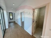 Casă / Vilă cu 4 camere de vânzare în zona Dedeman 