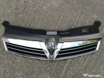 Grila radiator Opel Astra H facelift