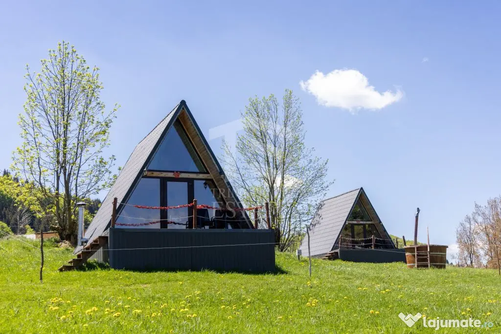 Fundata | Teren de vanzare | 7,656 mp + Cabane tip A Frame