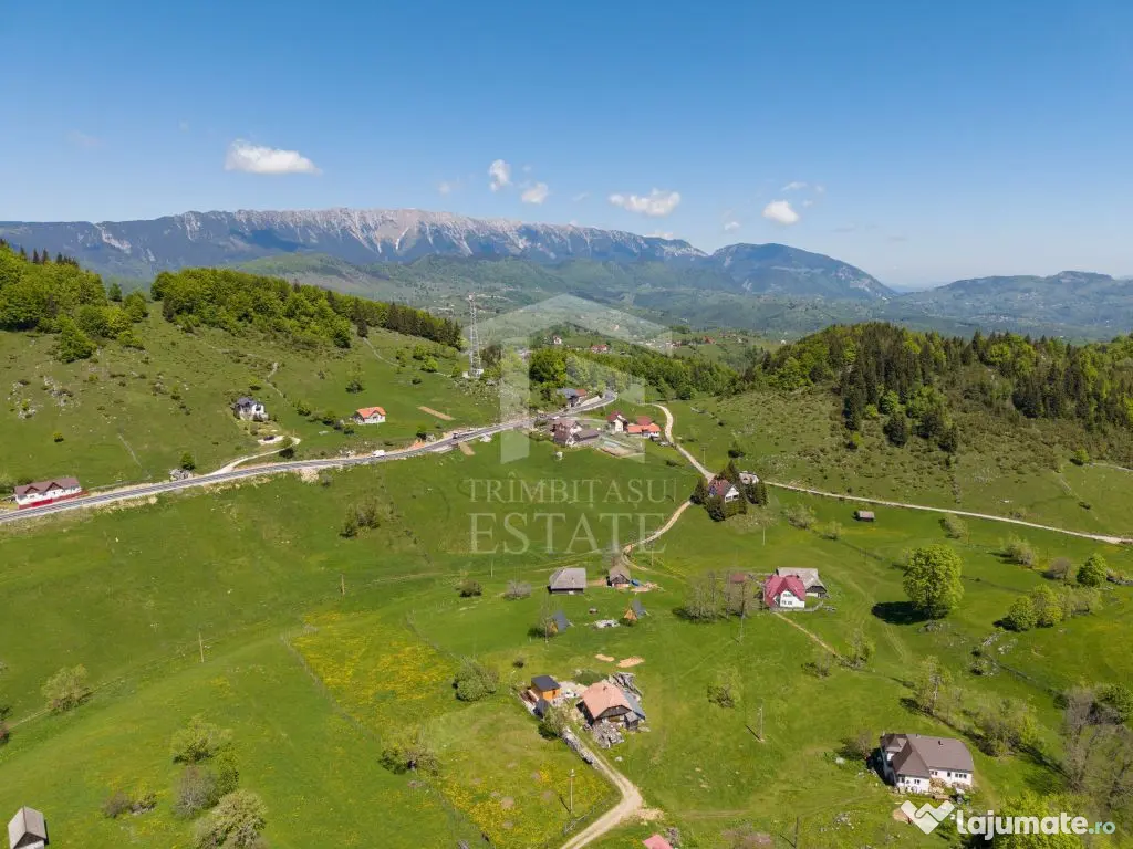 Fundata | Teren de vanzare | 7,656 mp + Cabane tip A Frame