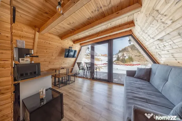 Fundata | Teren intravilan | 7,656 mp + Cabane tip A Frame - Fundata (Brasov)