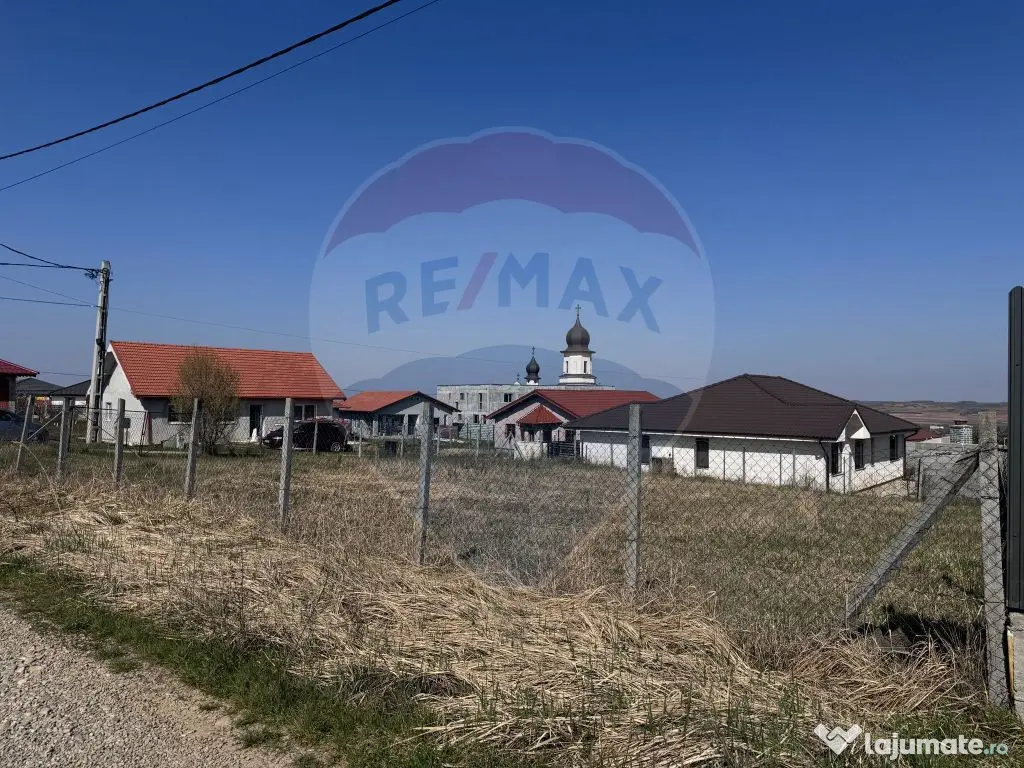 De vânzare teren intravilan 684mp în Paleu