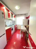 Apartament 3 camere decomandat-Piata Nicolina-etaj intermedi