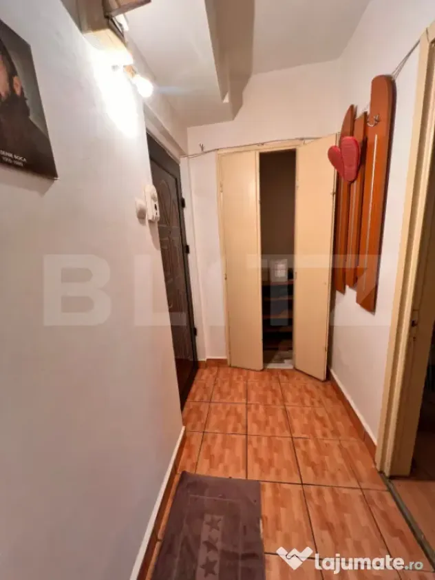 Apartament central 2 camere-decomandat